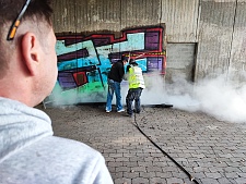 Graffiticleaner Bremen GmbH leitet Reinigung an
