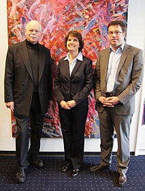 Foto von li: Senator Ulrich Mäurer, Martina Baden, Michael Brockmann, technischer Leiter
