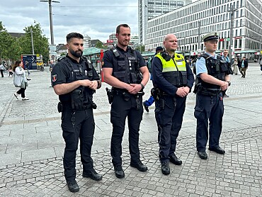 Quattrostreife am Hauptbahnhof Bremen